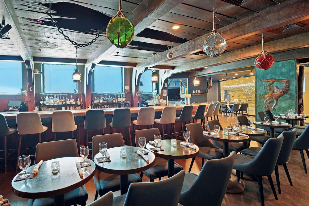 B Ocean Resort Fort Lauderdale 30/50