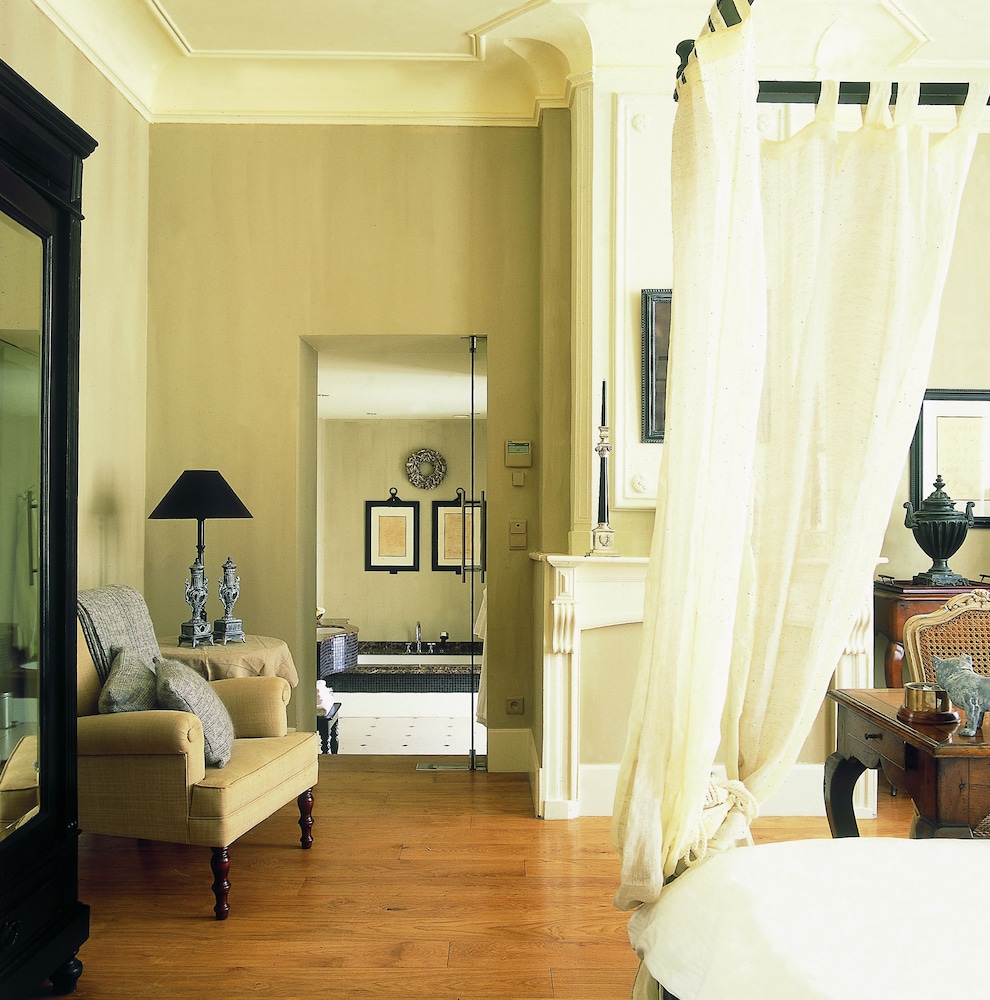 Hotel Recour 19/50