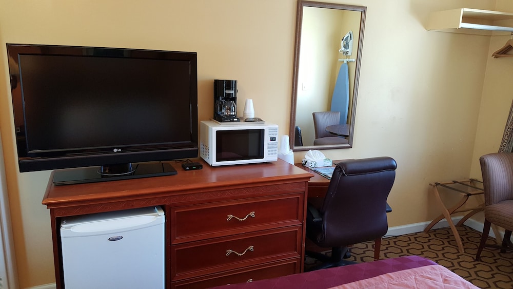 Alpine Inn and Spa 30/33