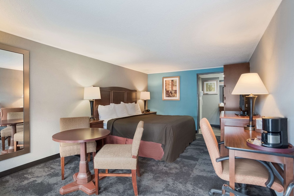 Rodeway Inn Carlisle North 35/46