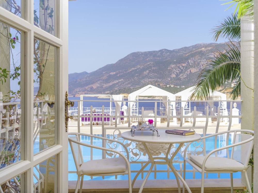 Lukka Exclusive Hotel - Adults Only 5/74