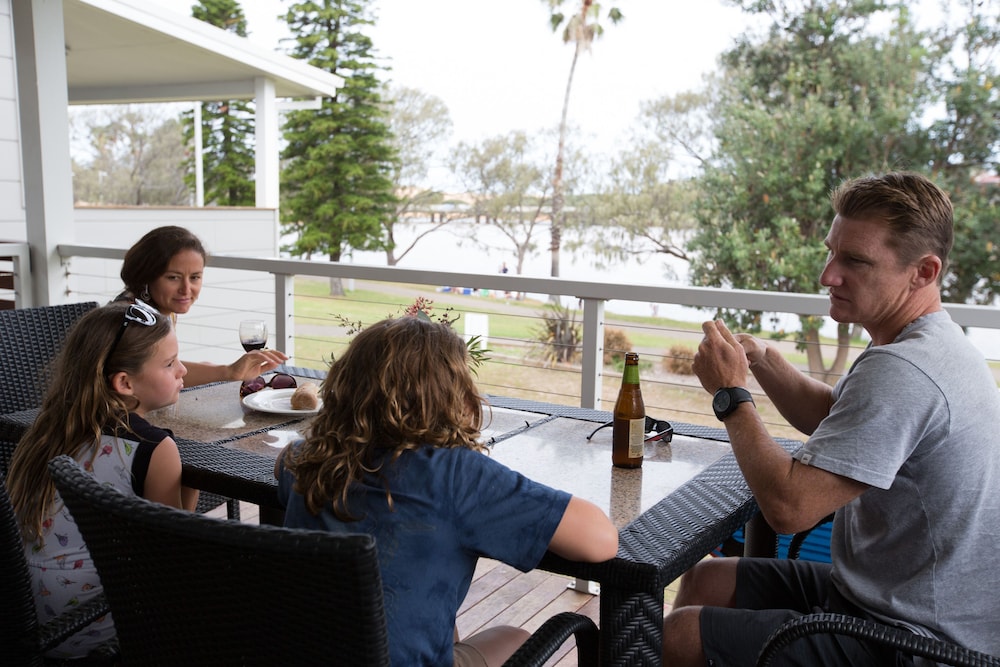 Nrma Sydney Lakeside Holiday Park 37/50