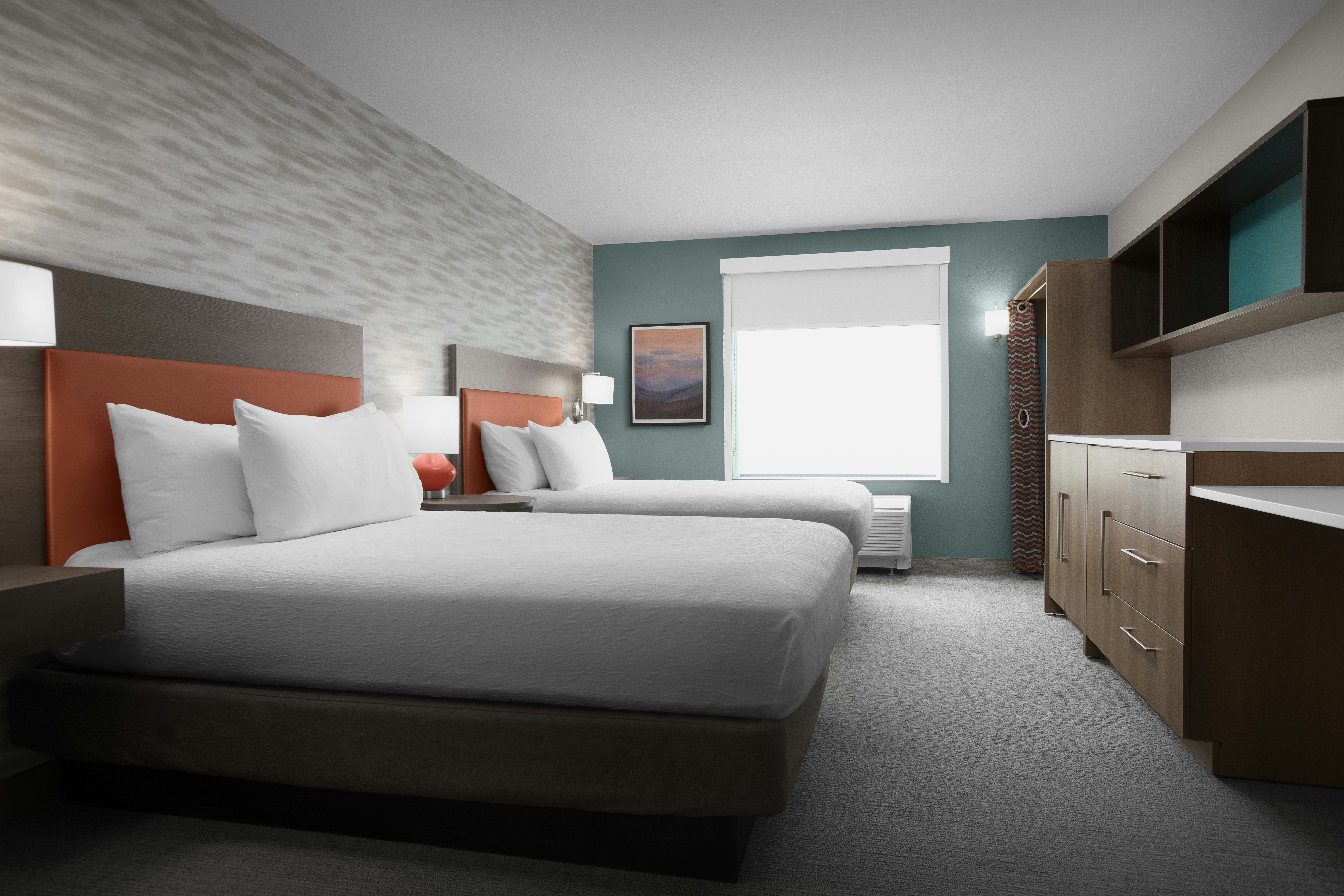 SUITE, KING BED, ACCESSIBLE