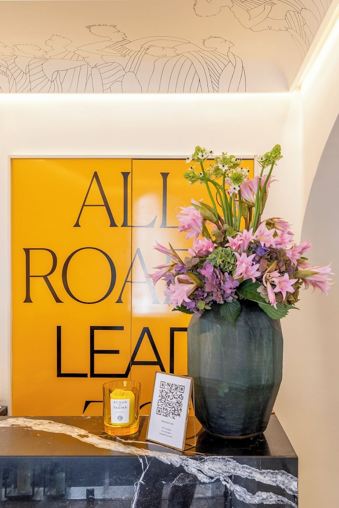 Nerva Boutique Hotel 10/72