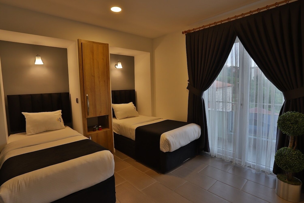 Sweet Home Suite Hotel 15/78