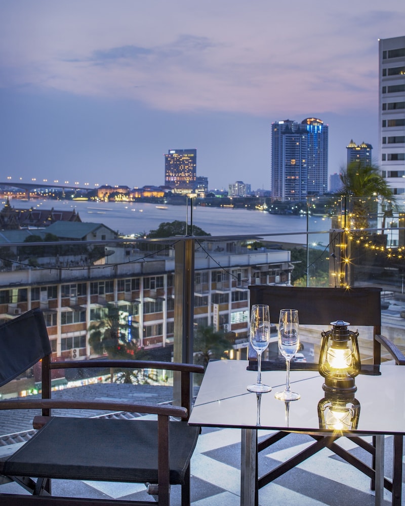HOTEL ONCE BANGKOK 37/45