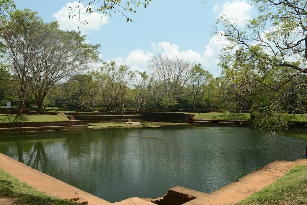 Alikele Hotel Sigiriya 28/40