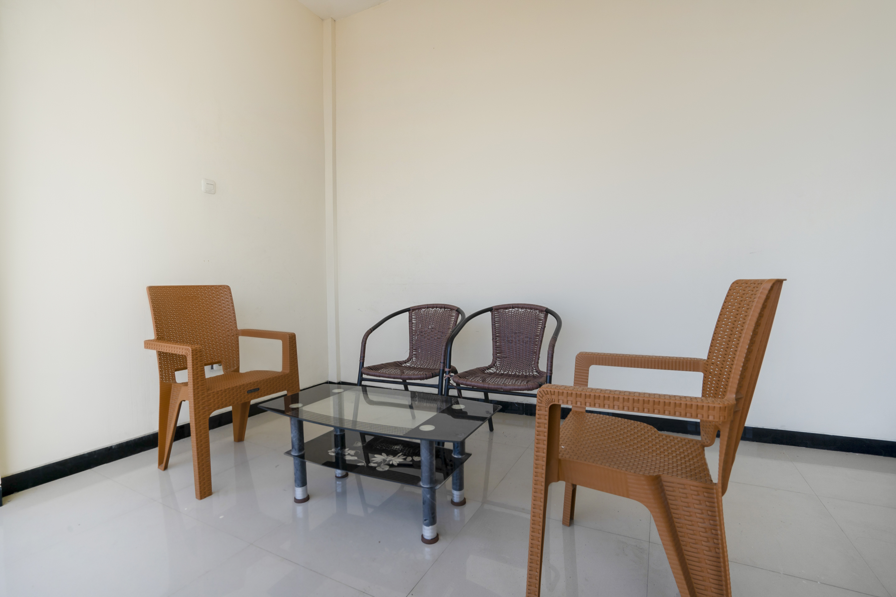 RedDoorz Syariah near Airlangga University Campus B 23/29