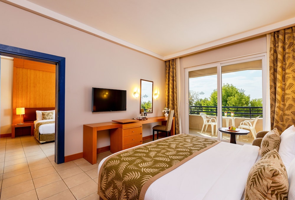 Labranda Alantur Resort 17/77