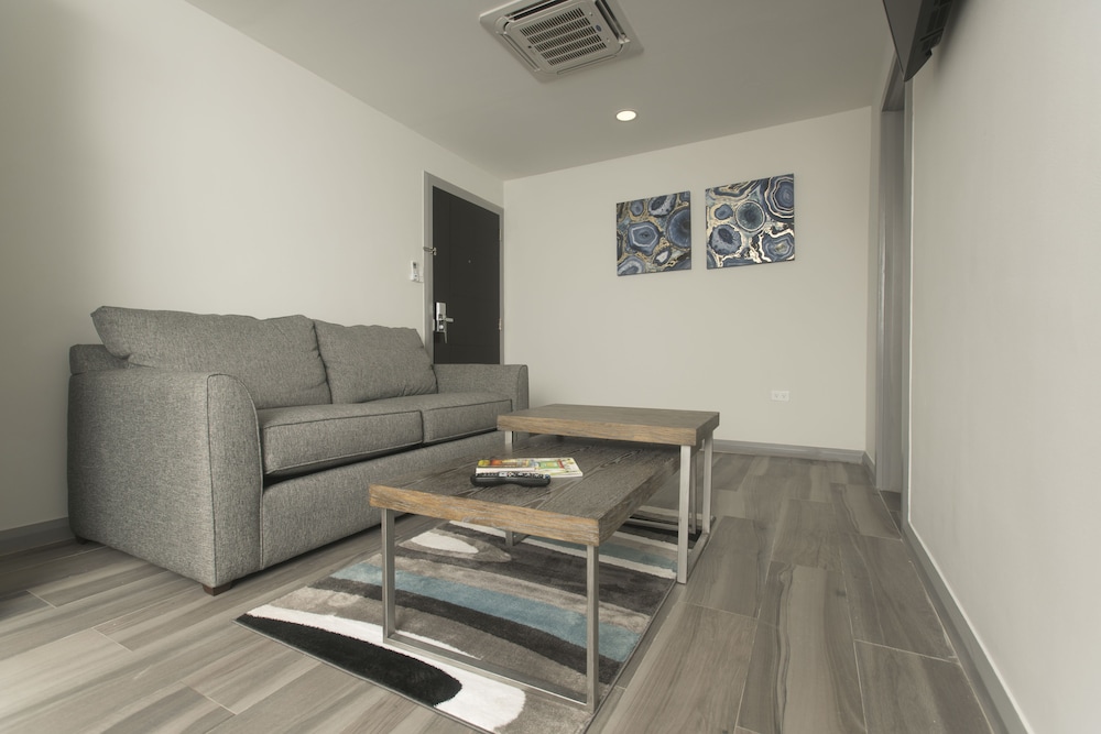King's Hotel & Residences 20/33