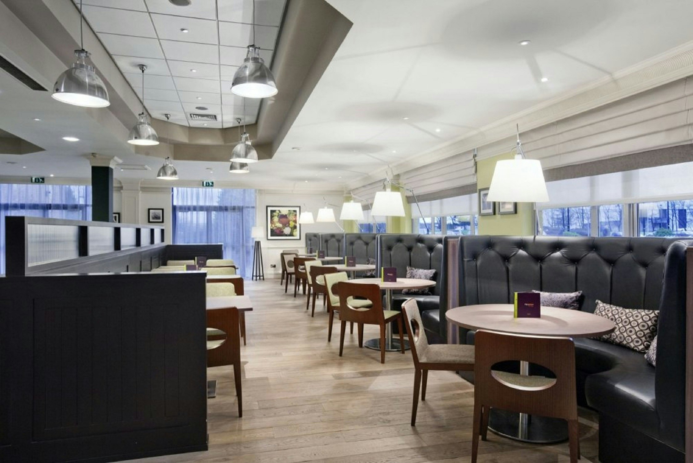 Doubletree By Hilton Strathclyde 54/68