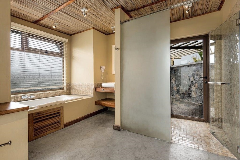 Cotton Bay Resort & Spa 14/29