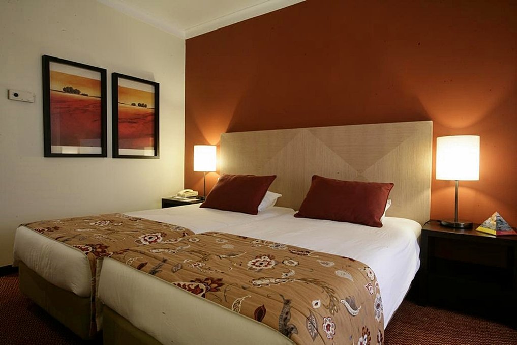 Evora Hotel 5/43