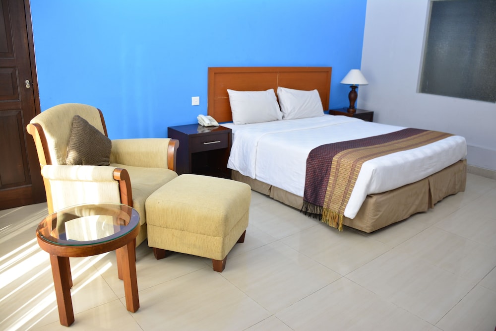 Town House Bukit Damai Indah Hotel and Residence 25/49