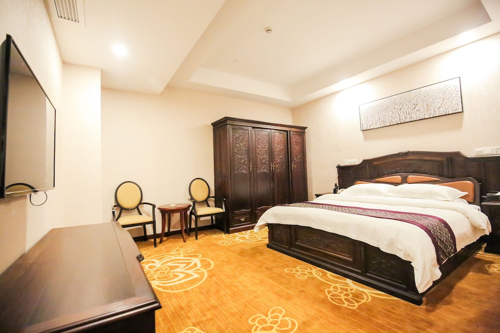 New Knight Royal Hotel Airport and International Resort 17/61