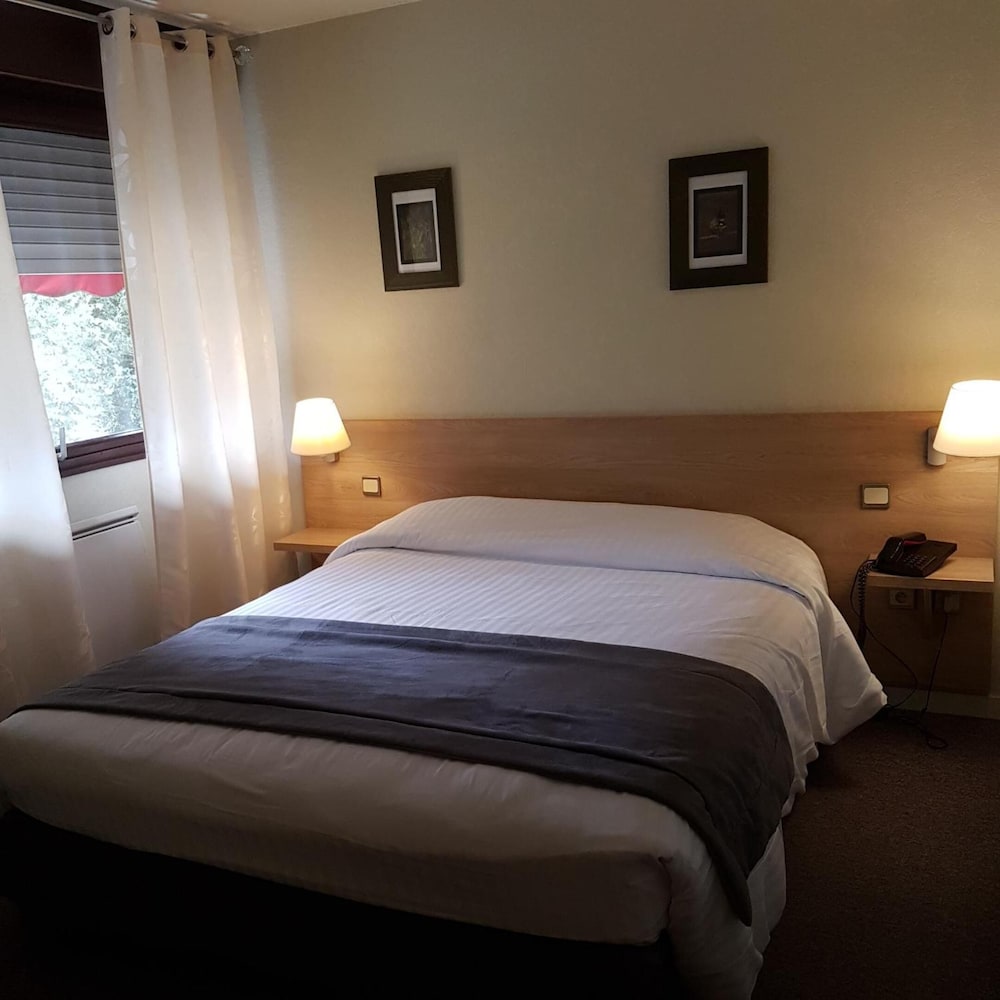 Hotel Restaurant Saint-Benoit 8/30