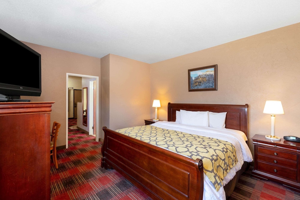 1 Bedroom, Suite, King Bed