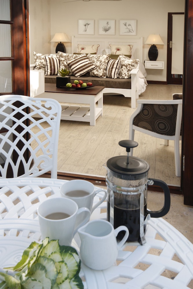 The Potting Shed Guest House 20/50