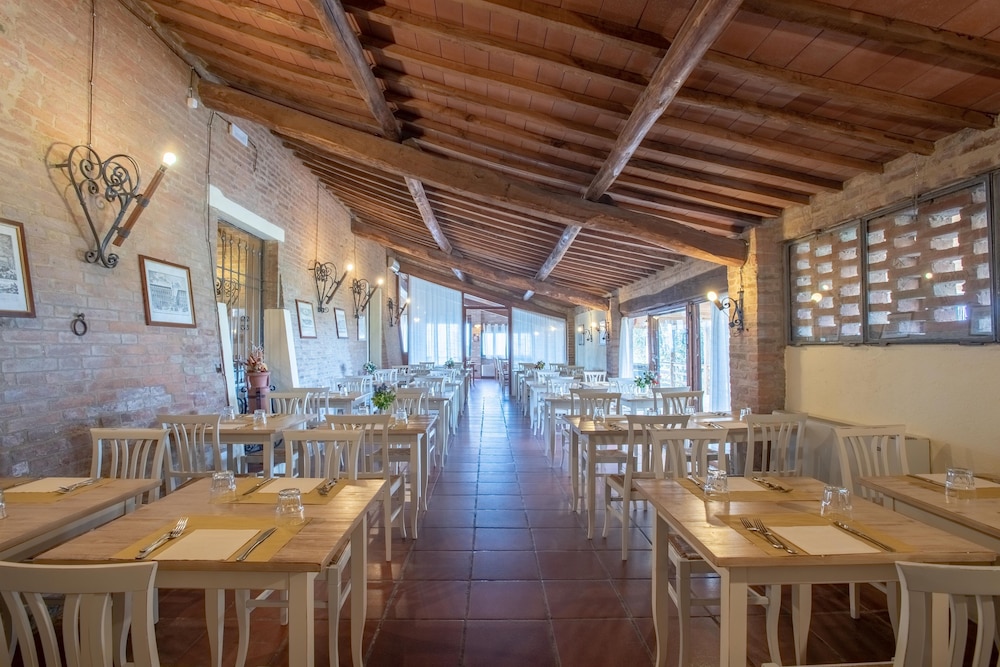 Fattoria Pieve a Salti 20/50
