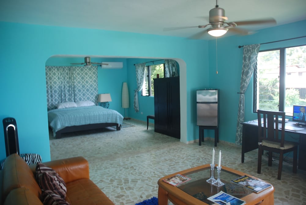 E&amp;J Boutique Residences 26/50