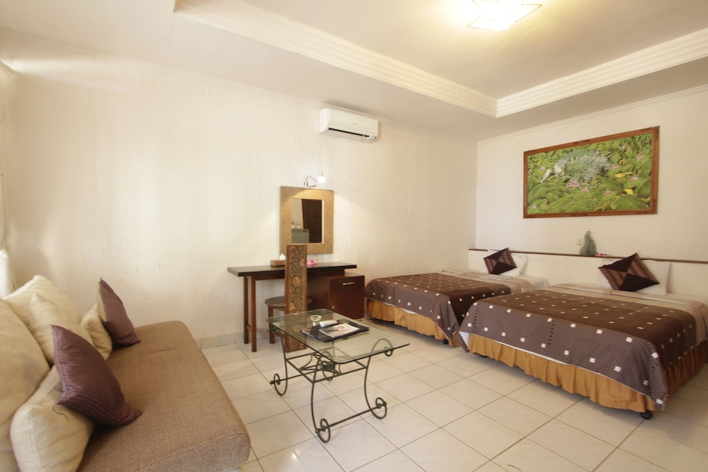 Hotel Alit S Beach 11/50
