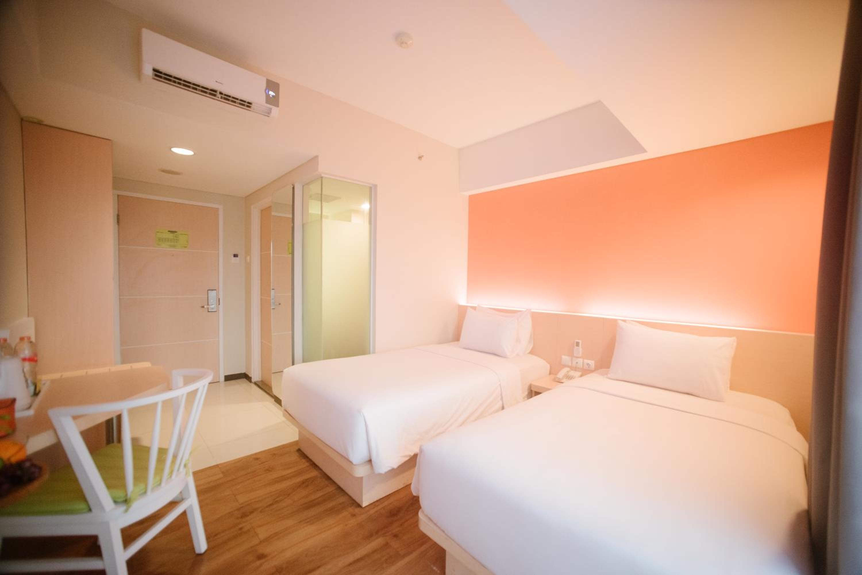 Maxonehotels.Com At Bounty Sukabumi 20/49