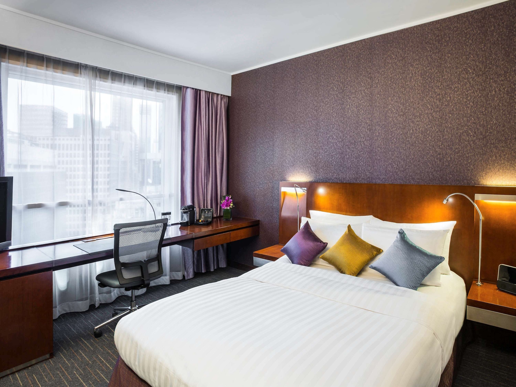 PREMIER, EXECUTIVE, TWIN BEDS