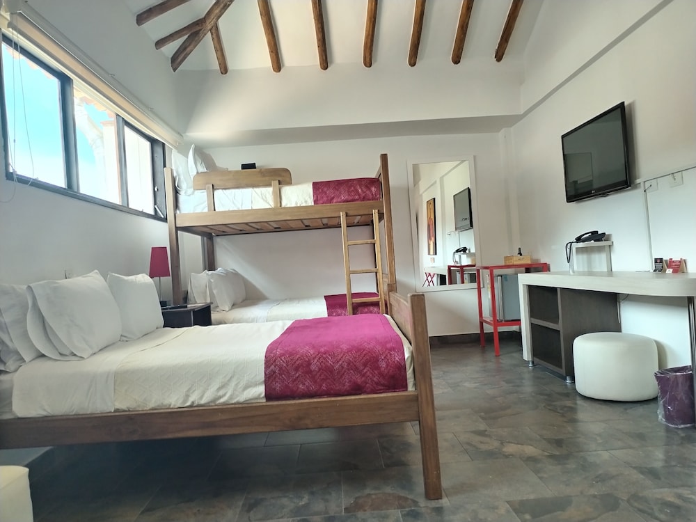 Hotel Capitan Ricaurte 22/66