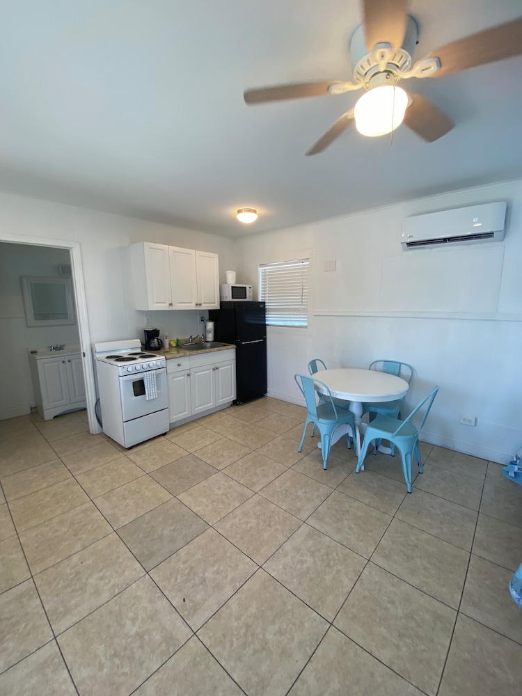 Kingsail Resort 7/59