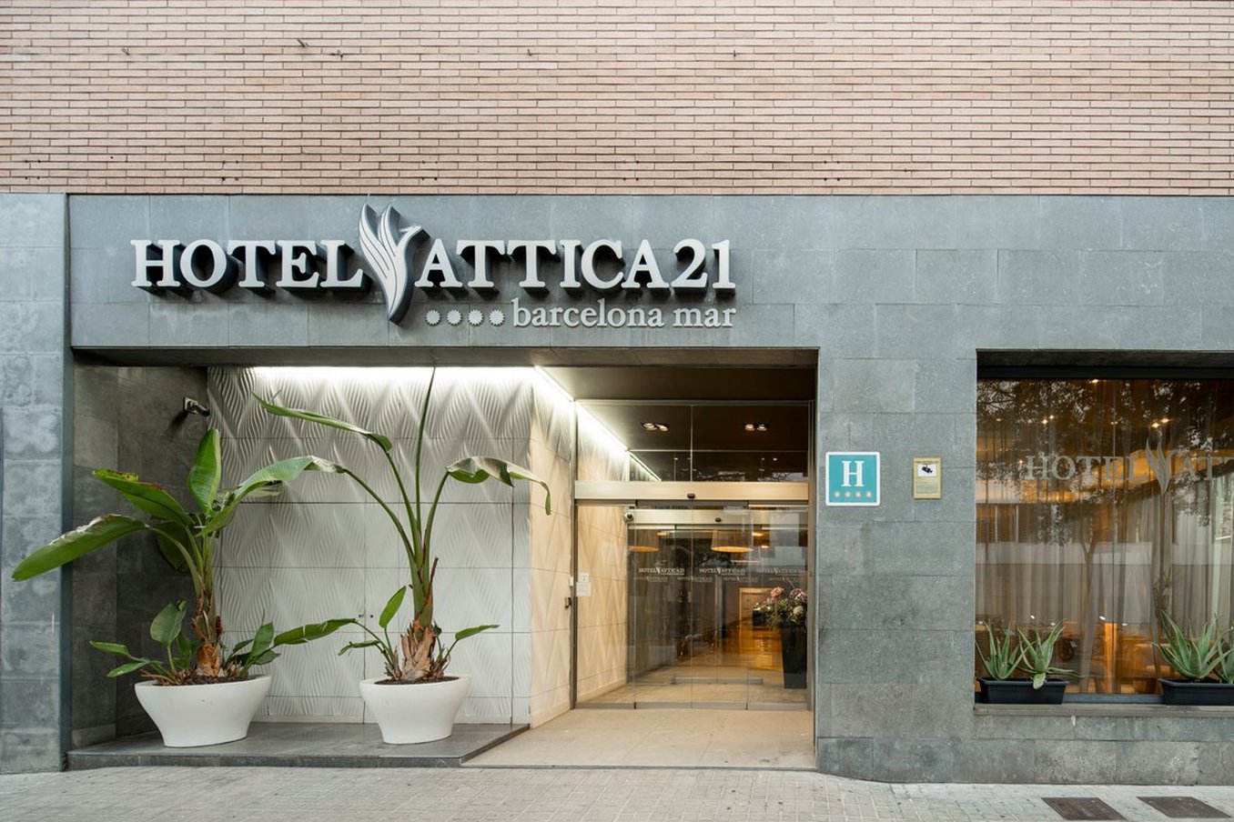 Attica 21 Barcelona Mar 2/68