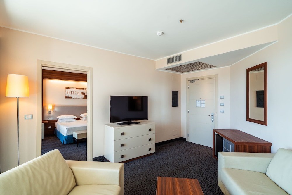 Delta Hotels Olbia Sardinia 30/50