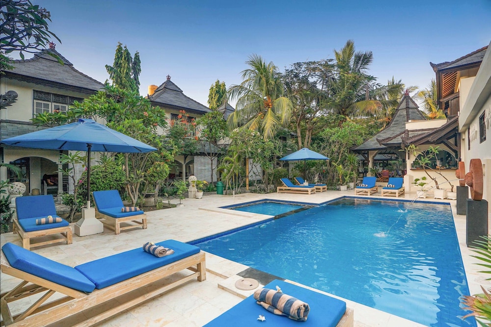 Martas Hotel Gili Trawangan 34/43