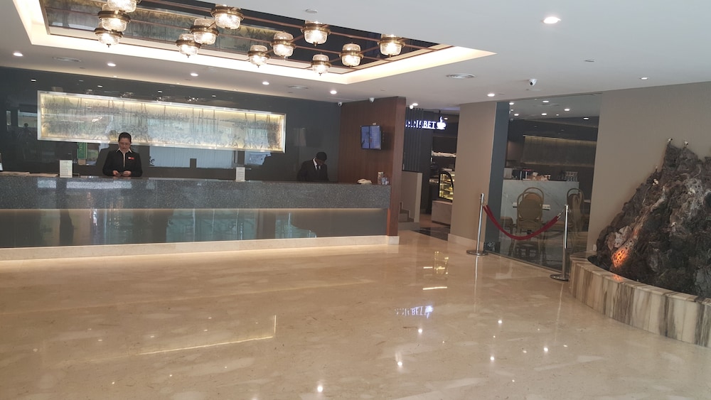 HOTEL MALAYSIA 9/45