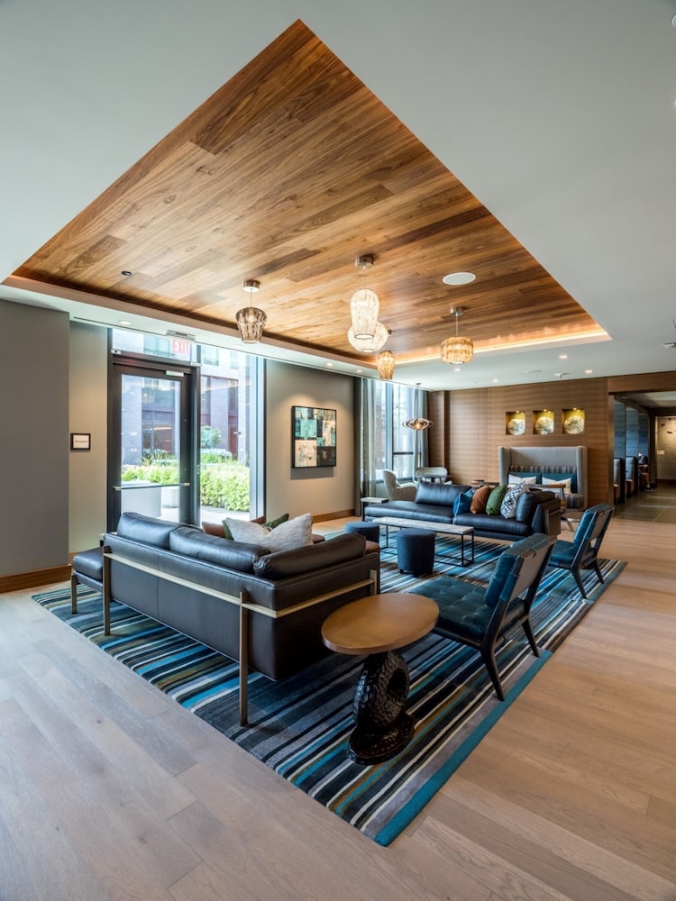 Global Luxury Suites at Reston Town Center 47/75