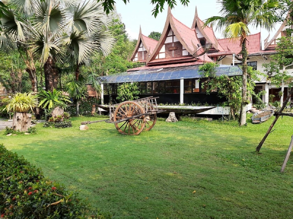 Villa Panalai 44/46