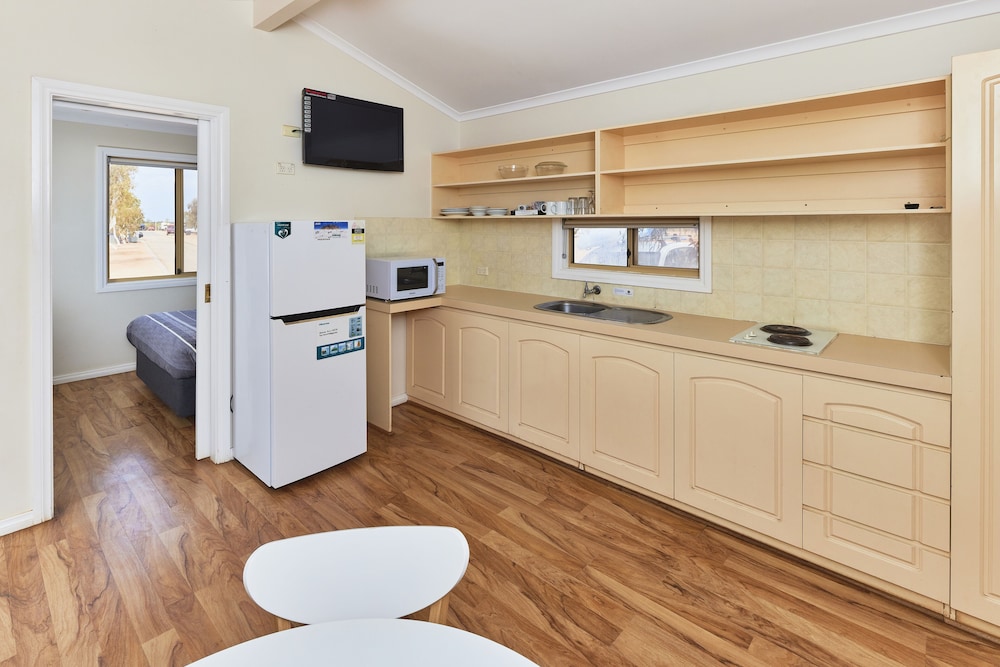 Exmouth Cape Holiday Park 6/39