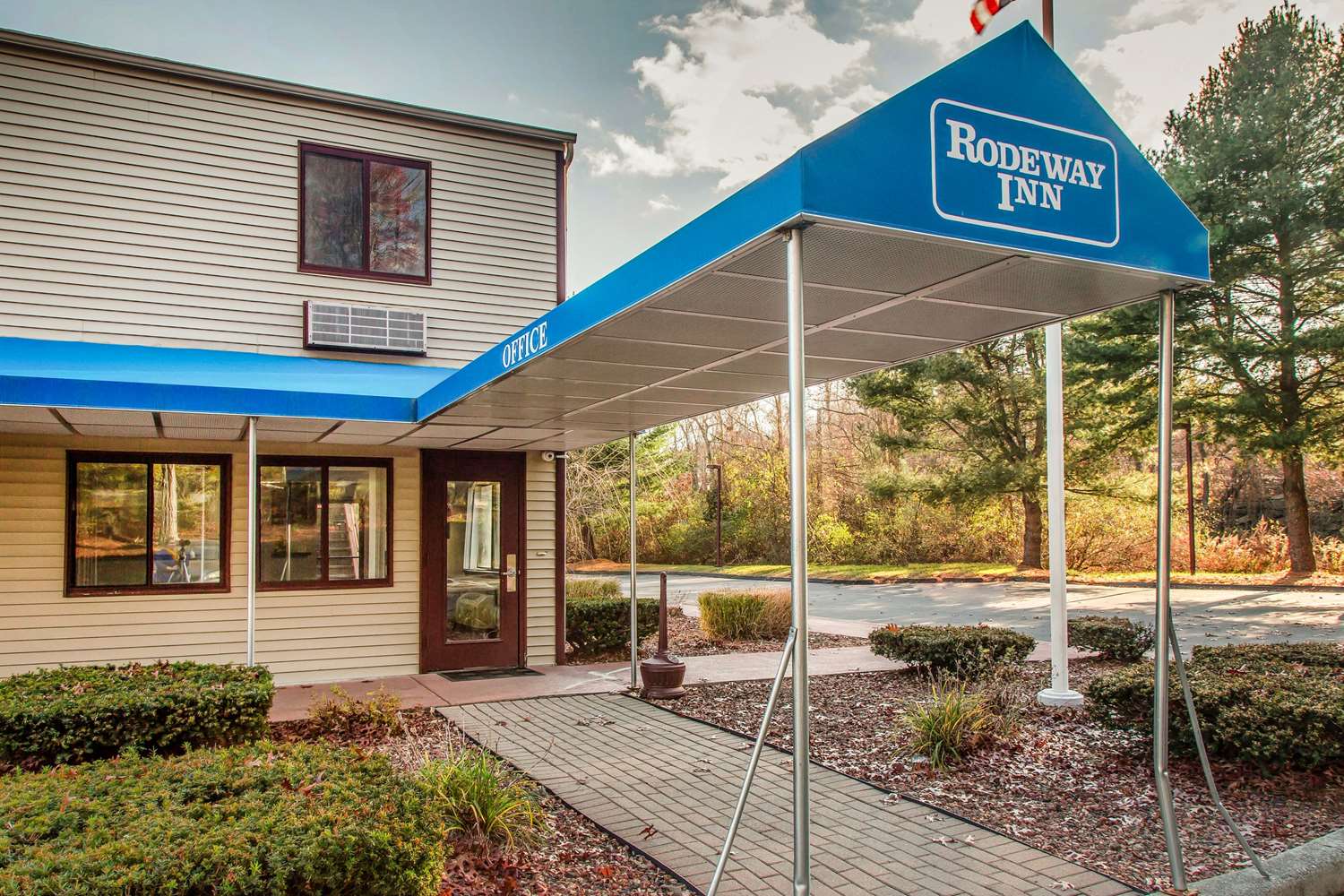 Rodeway Inn Groton - New London 5/14