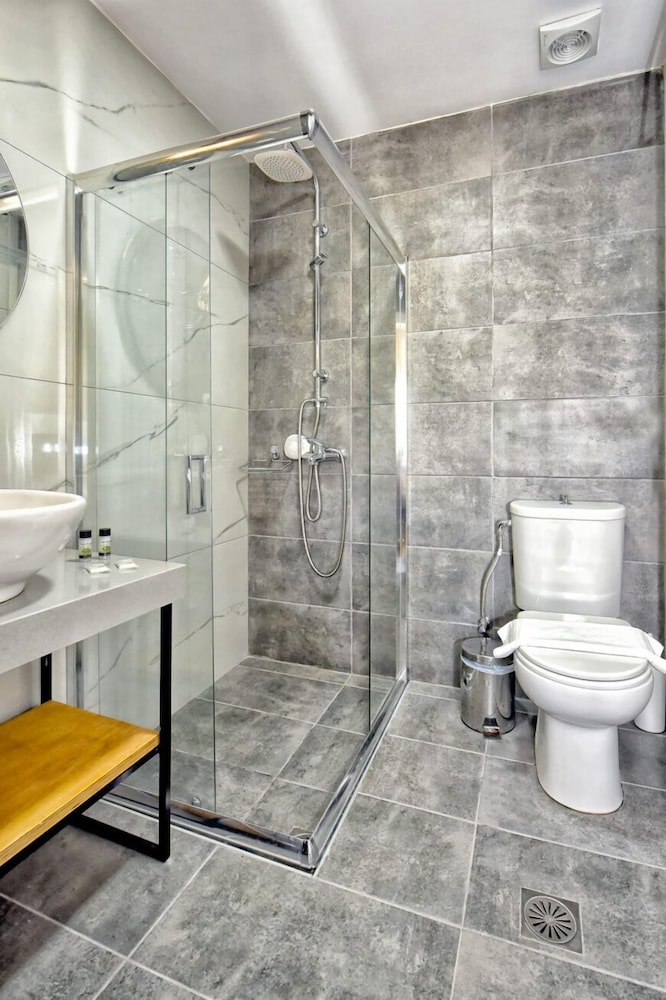 Georgias Garden by Omilos Hotels 47/50