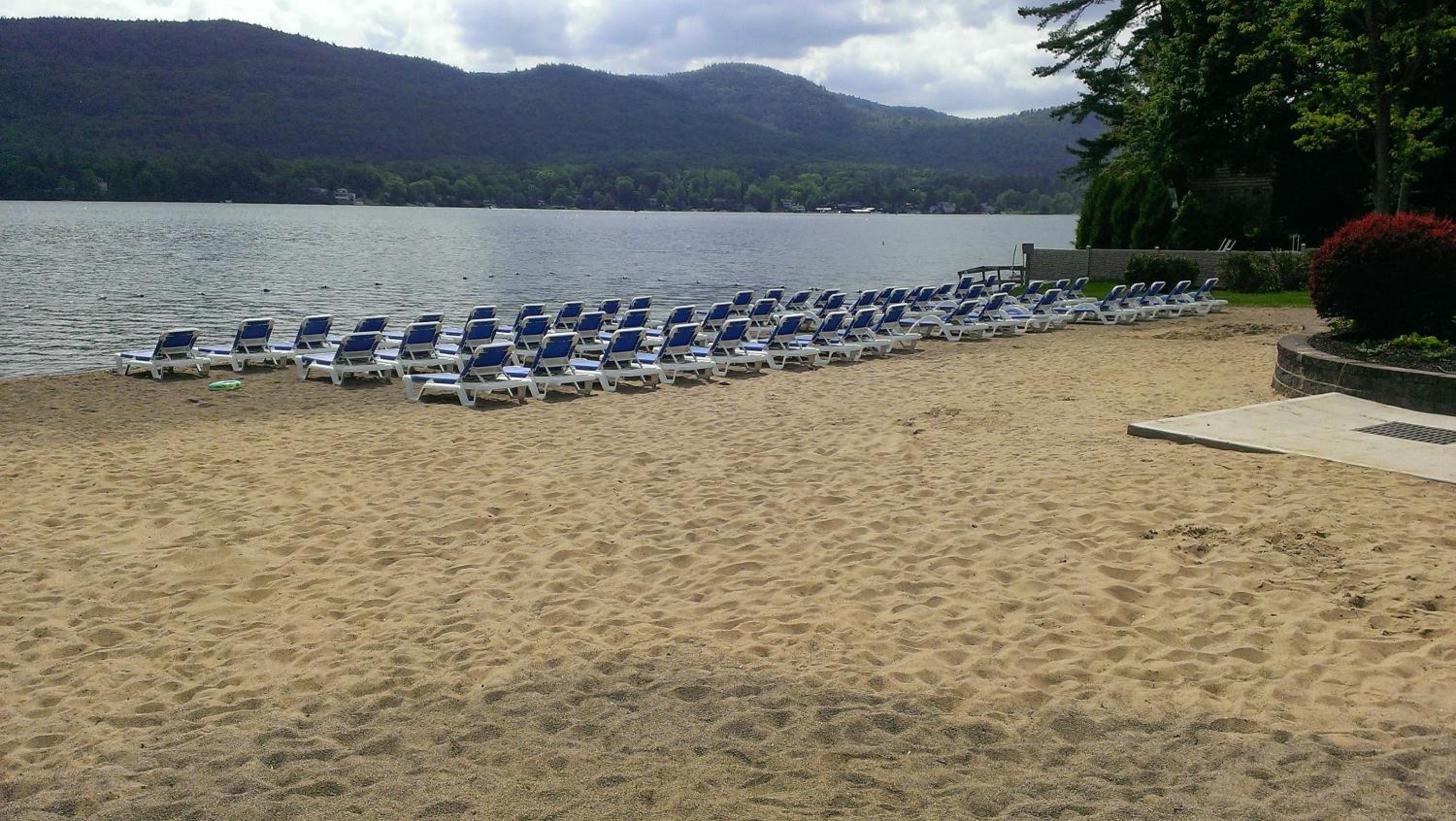Marine Village Resort 46/51