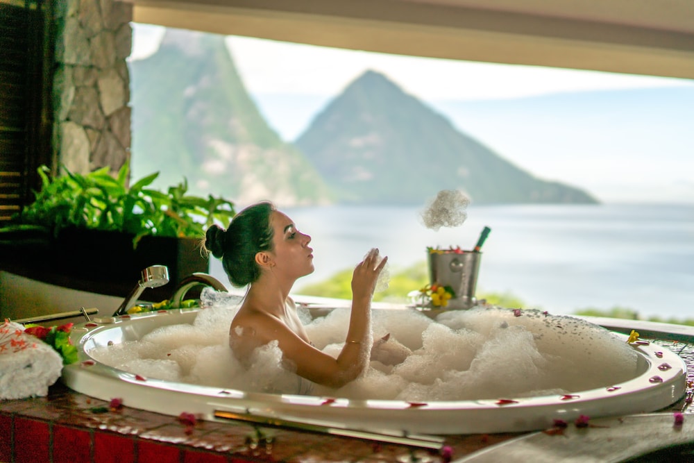Jade Mountain - Adults Only 64/71