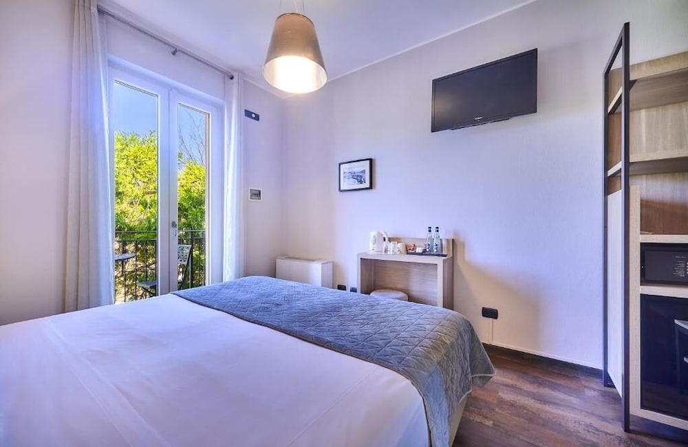 Hotel Don Ferrante 10/50
