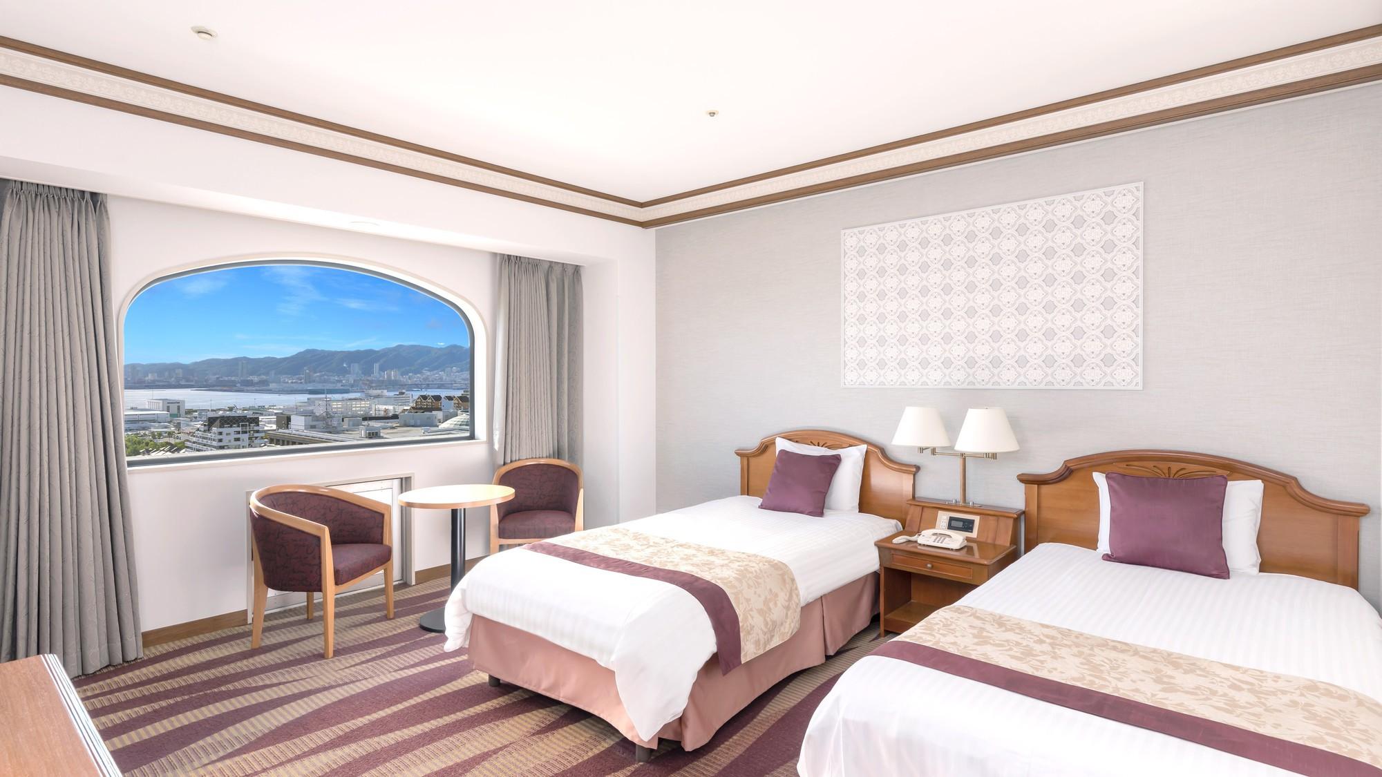 Standard, Twin Beds, Night View