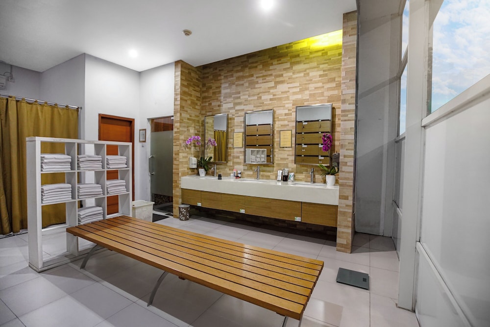 Treepark Serviced Apartment Karawang 7/50