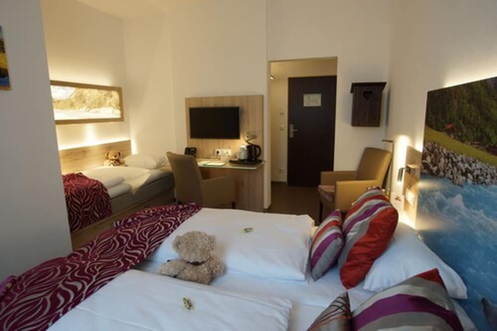 Hotel And Restaurant Edel Weiss Bremen 28/71