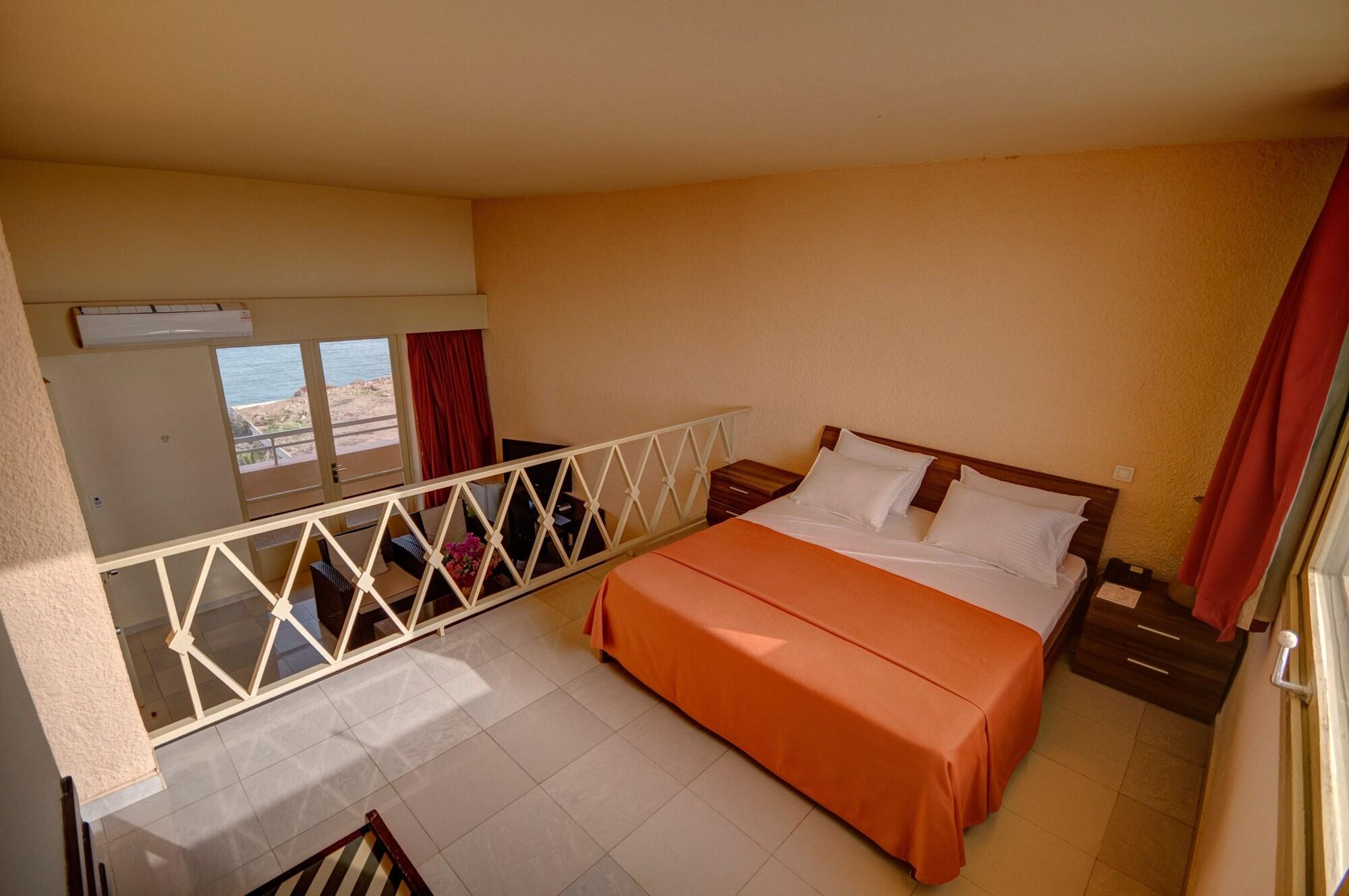 Hotel Ngor Diarama 12/52