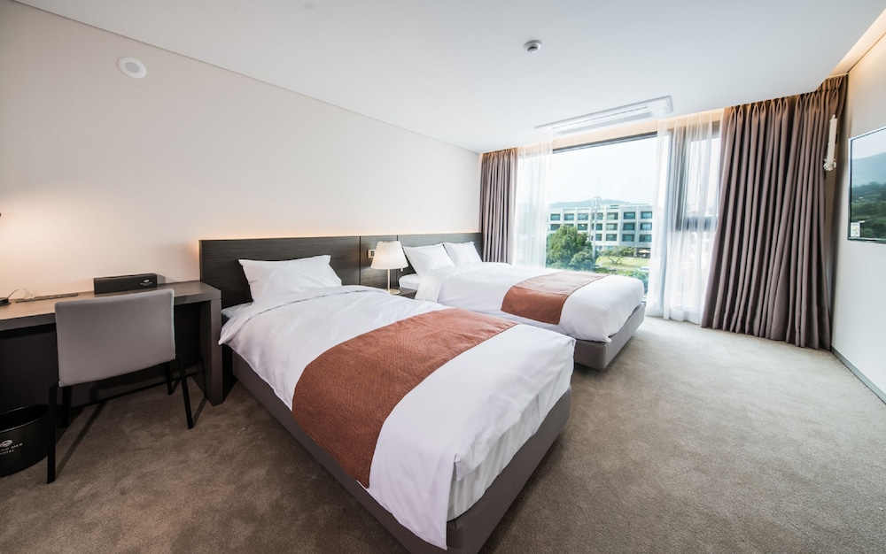 Grandmer Hotel Jeju 17/67