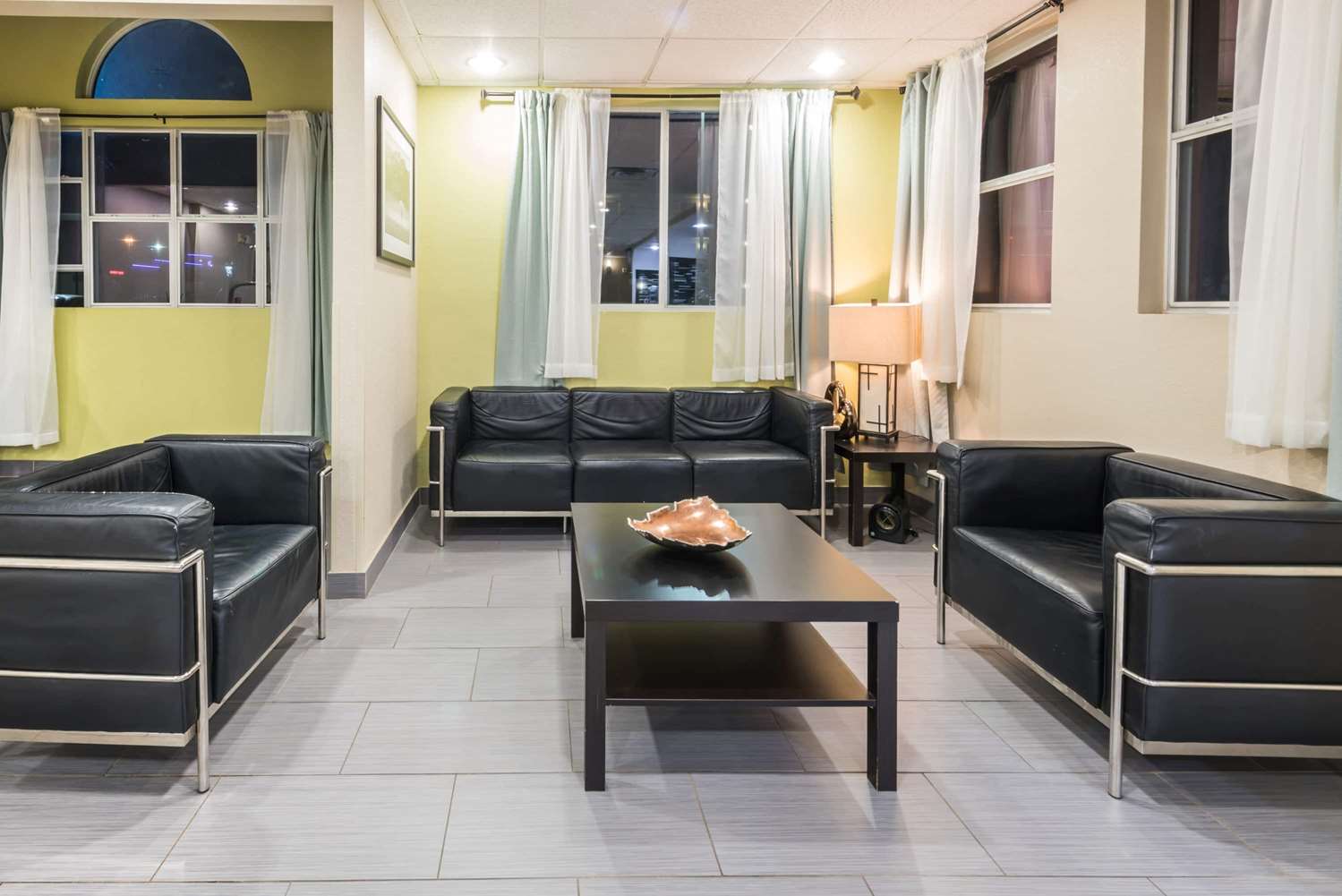 Quality Inn & Suites Fort Worth North - Haltom City 9/14