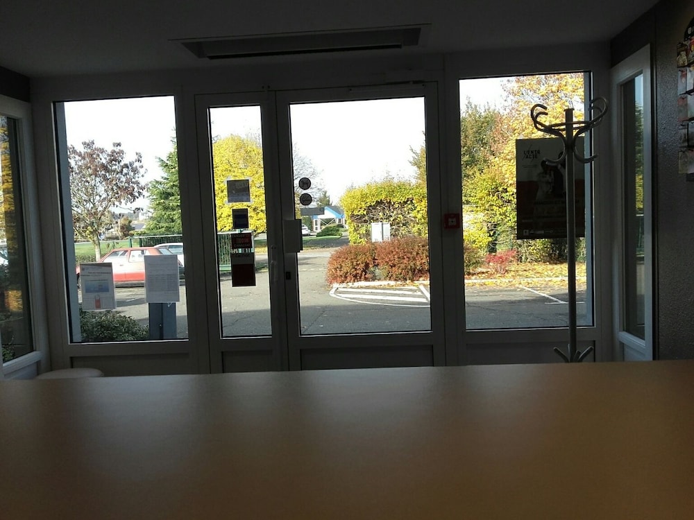 Campanile Sable Sur Sarthe Vion 2/37