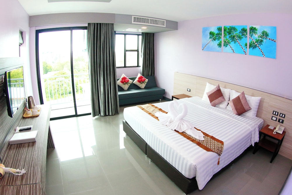 Superior, Double Bed, Garden View, Balcony