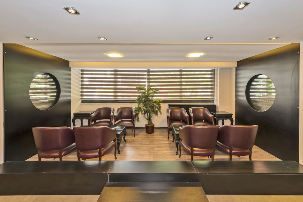 Erbazlar Hotel 32/45